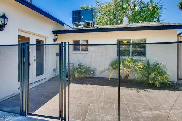 $4,900 | 4423 North 35th Street, Phoenix, AZ 85018