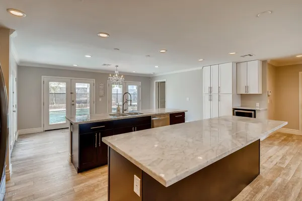 $4,900 | 4423 North 35th Street, Phoenix, AZ 85018