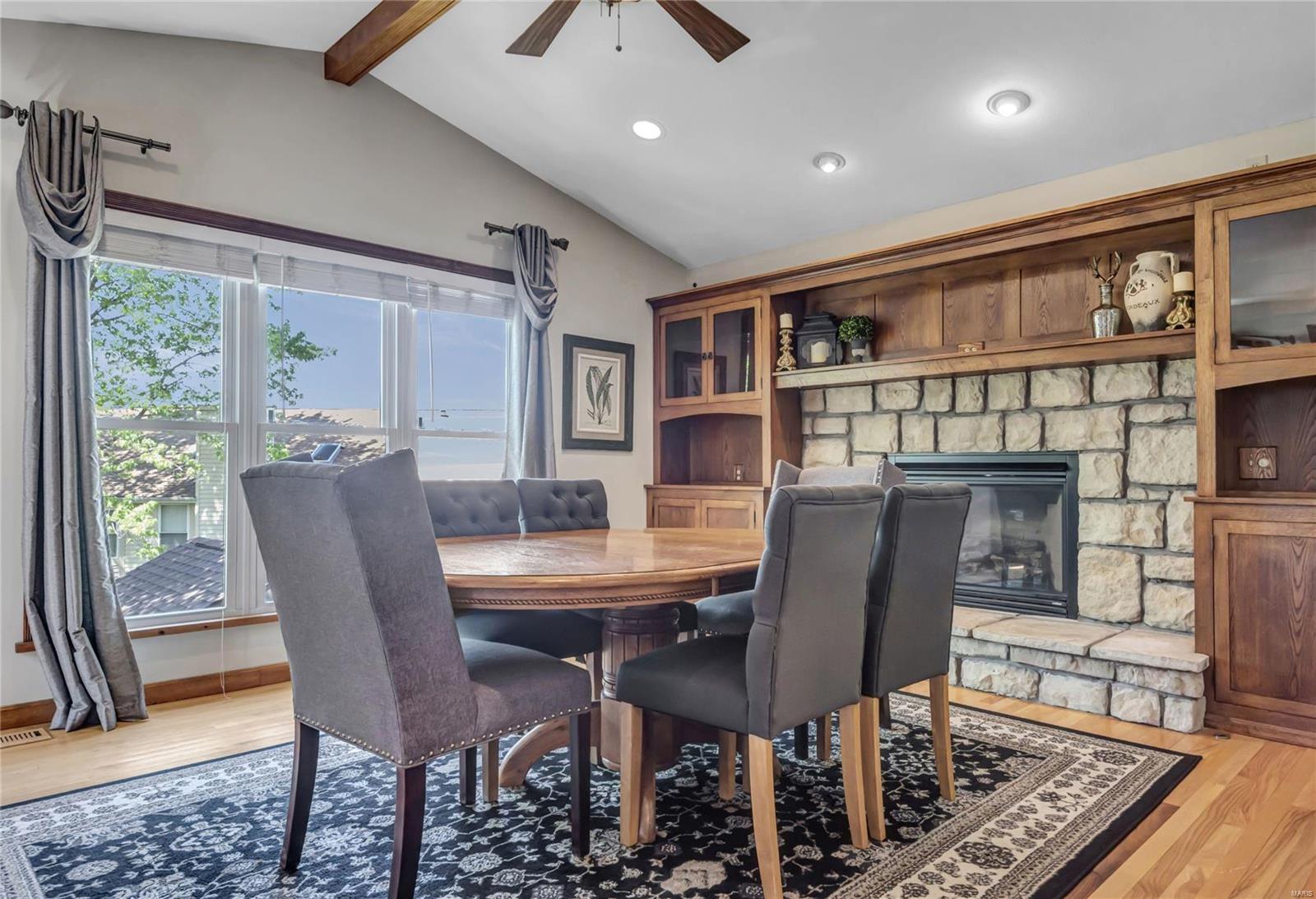 1285 Robertridge Drive St. Charles, MO 63304 - Photo 12 of 31