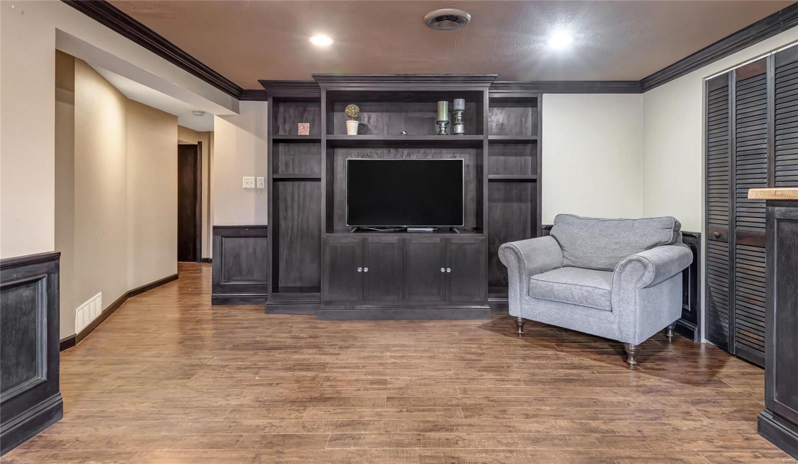 1285 Robertridge Drive St. Charles, MO 63304 - Photo 19 of 31