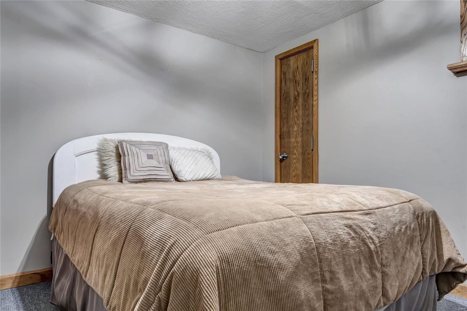 1285 Robertridge Drive St. Charles, MO 63304 - Photo 24 of 31