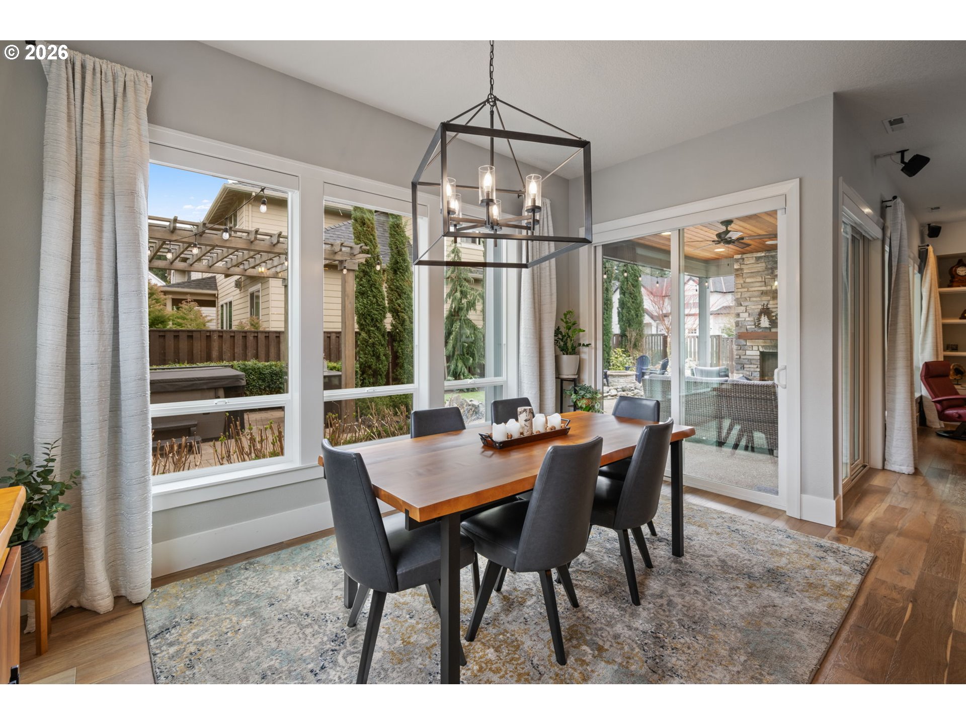 31050 Southwest Sandy Court Wilsonville, OR 97070 - Photo 13 of 46