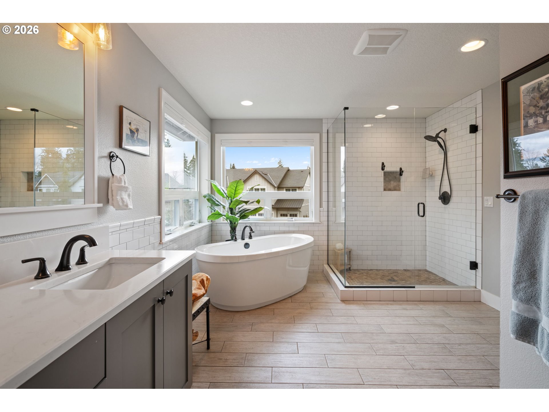 31050 Southwest Sandy Court Wilsonville, OR 97070 - Photo 19 of 46