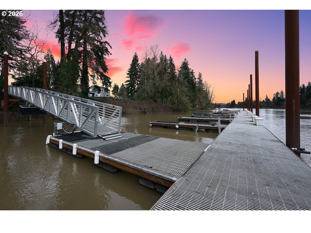 31050 Southwest Sandy Court Wilsonville, OR 97070 - Photo 37 of 46 Dock