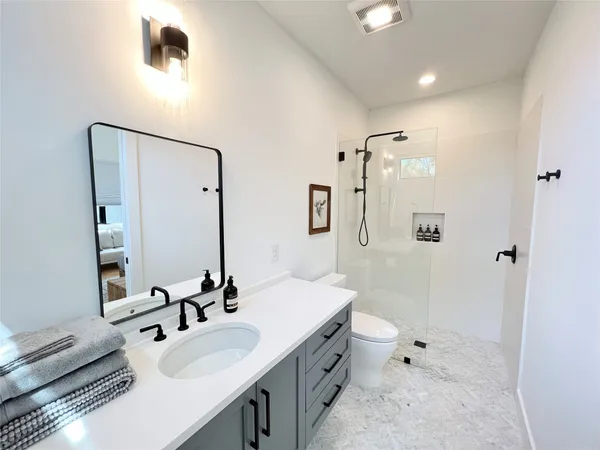 $4,950 | 7809 Mullen Drive, Unit 2, Austin, TX 78757