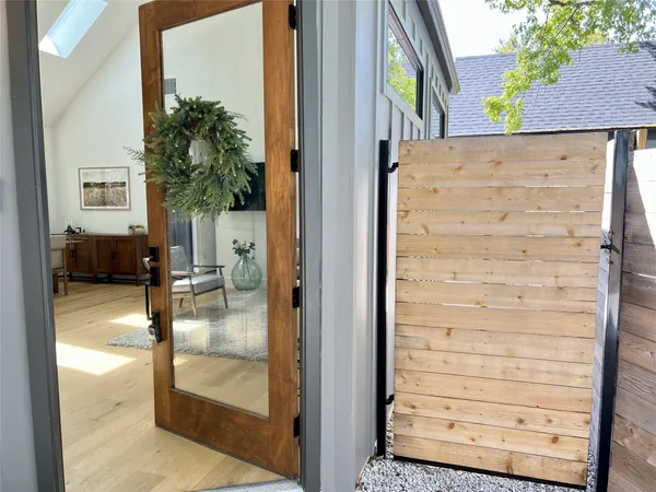 $4,950 | 7809 Mullen Drive, Unit 2, Austin, TX 78757