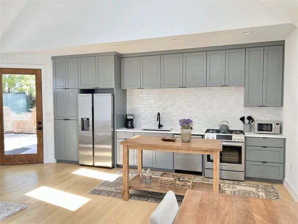 $4,950 | 7809 Mullen Drive, Unit 2, Austin, TX 78757