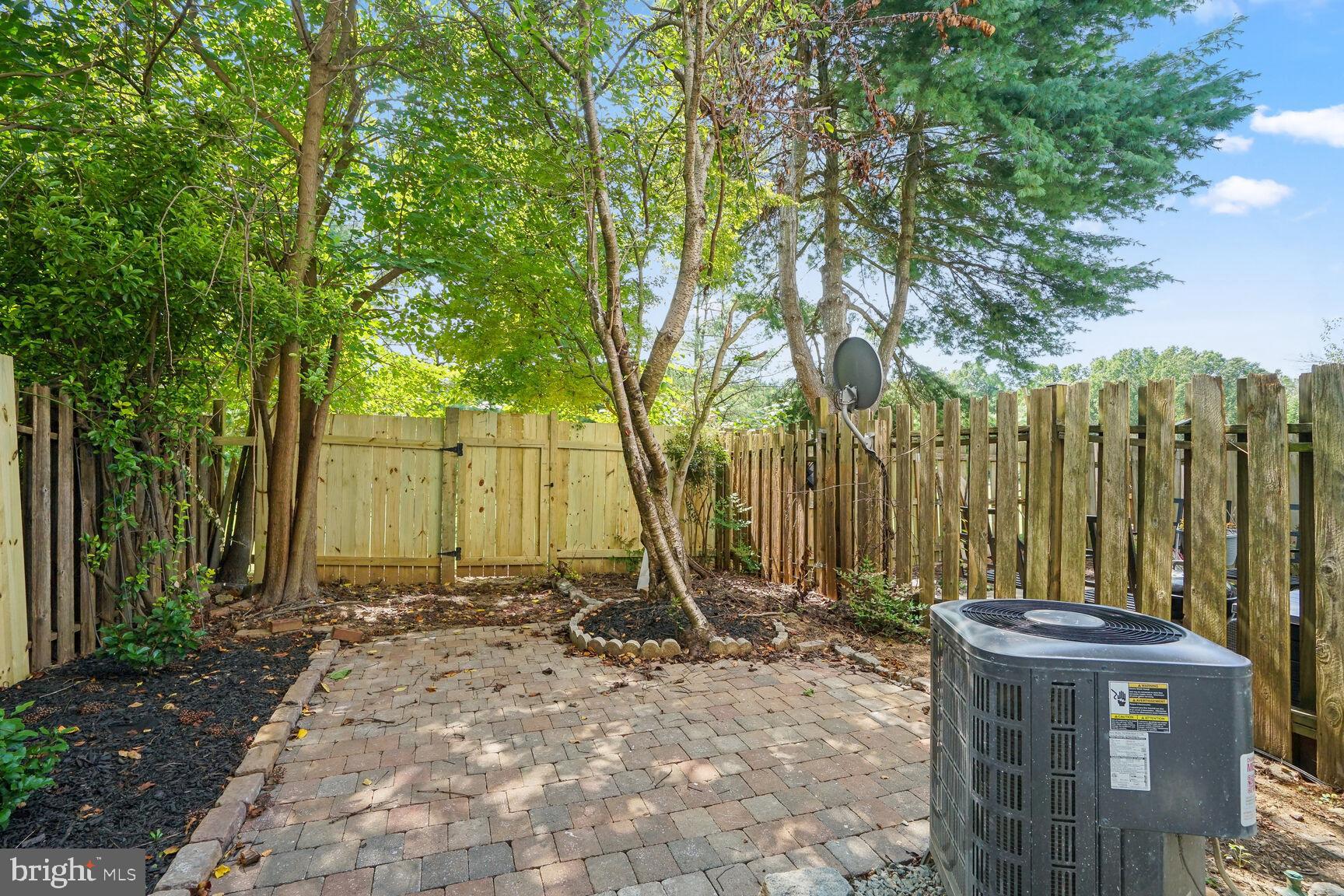 15194 Cloverdale Road Woodbridge, VA 22193 - Photo 19 of 20