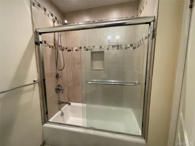 $3,600 | 327 North Greeley Avenue, Chappaqua, NY 10514