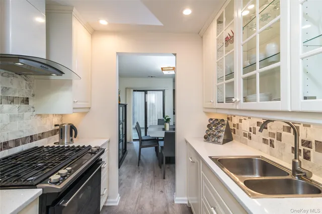 $3,600 | 327 North Greeley Avenue, Chappaqua, NY 10514