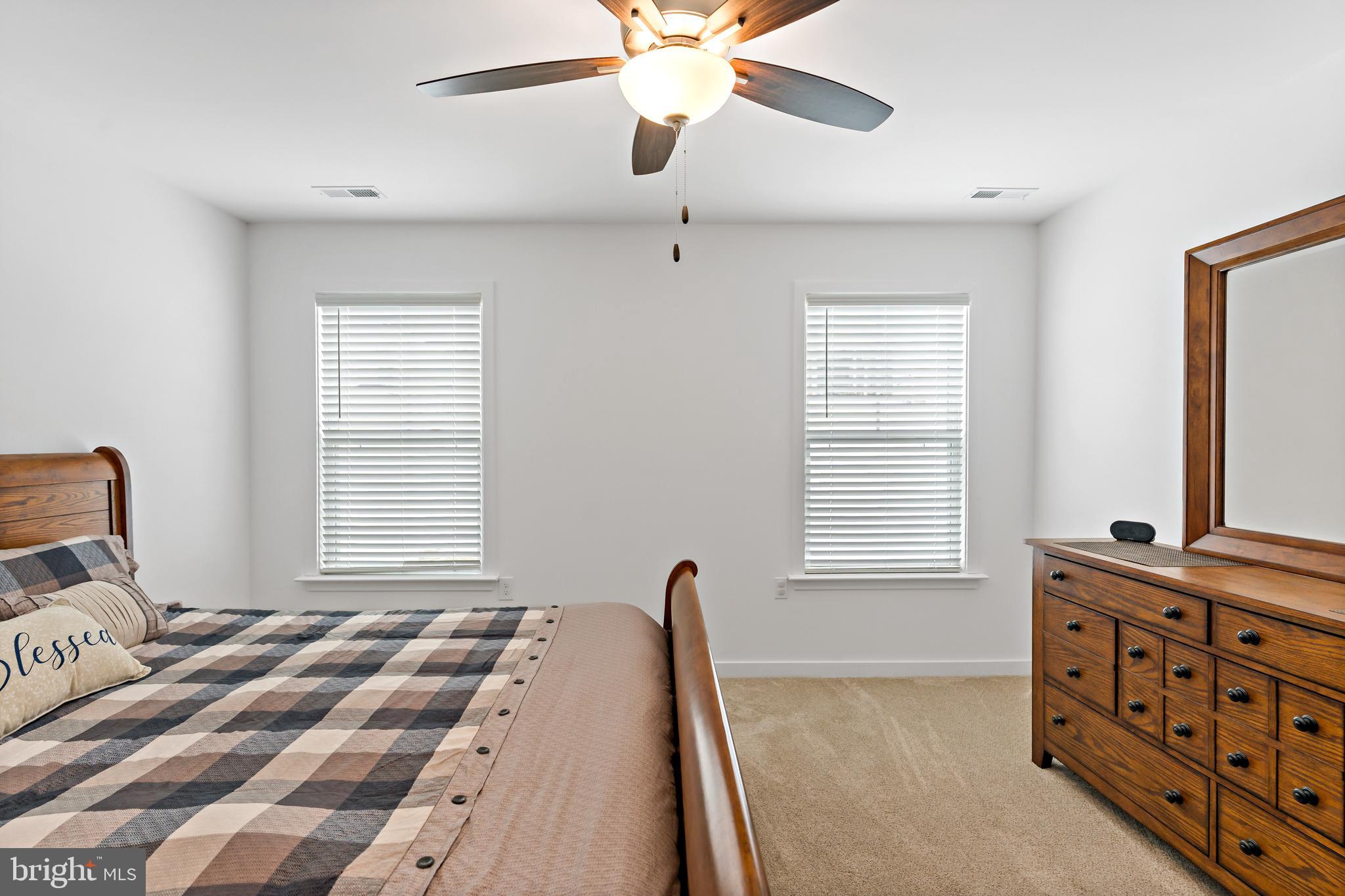 653 Dripping Spring Drive Hedgesville, WV 25427 - Photo 9 of 24