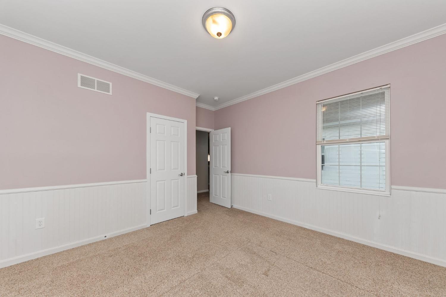 692 Hyacinth Road Cincinnati, OH 45245 - Photo 26 of 41