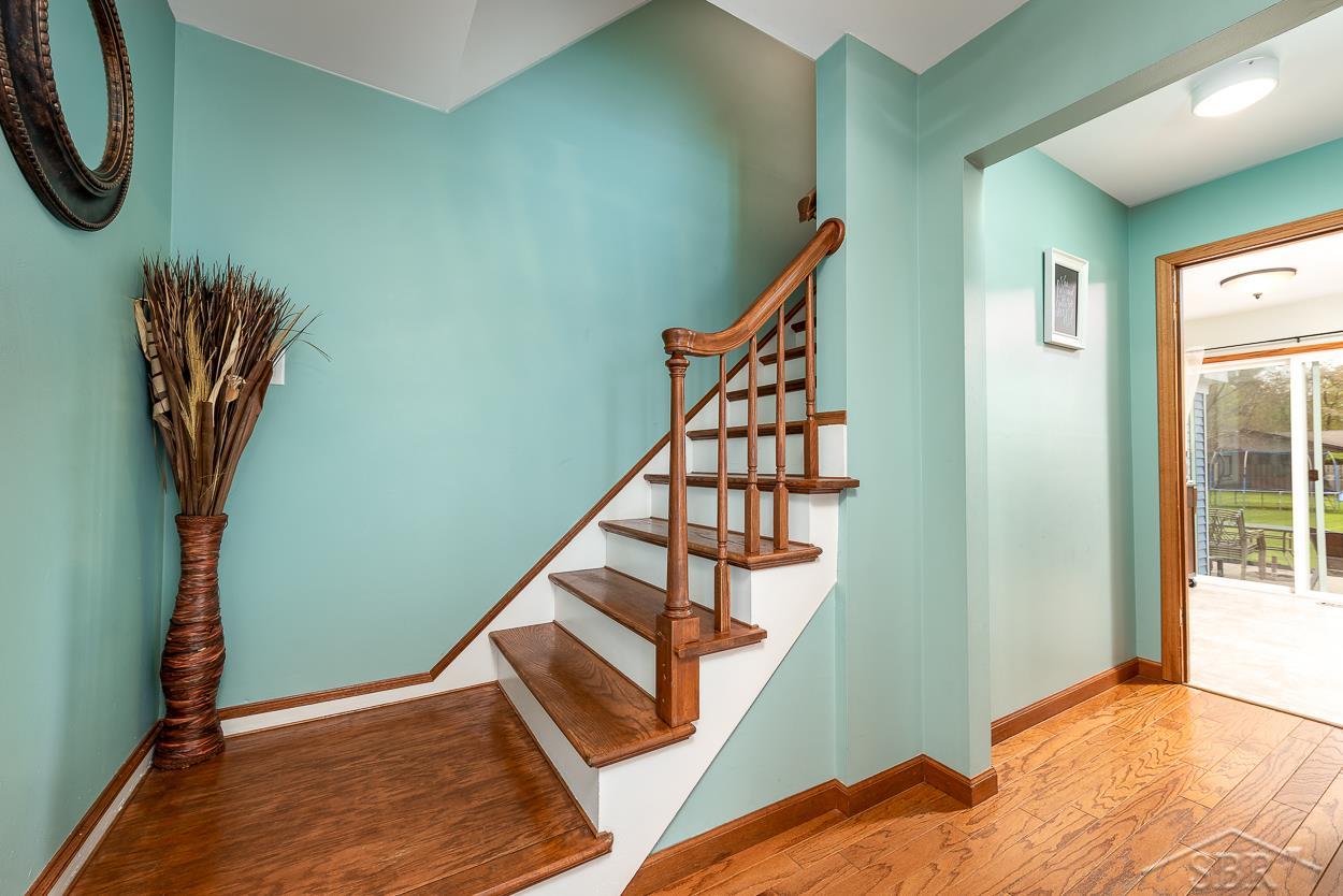 5256 Shattuck Road Saginaw, MI 48603 - Photo 4 of 28 50011837-3.JPG