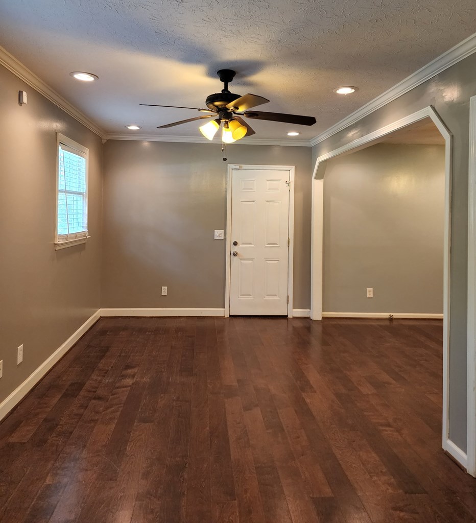 2002 46th Street Phenix City, AL 36867 - Photo 4 of 17