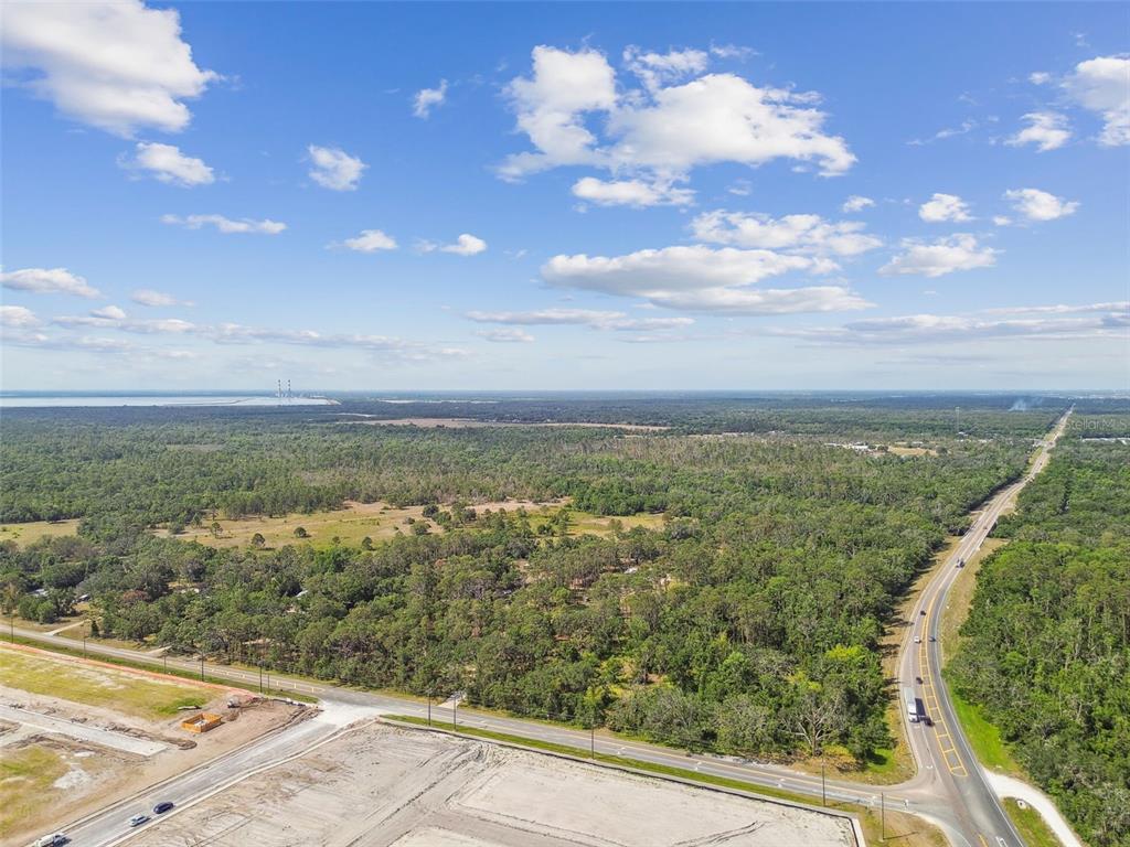 2853 Saffold Road Wimauma, FL 33598 - Photo 31 of 62 a view of a city from a balcony