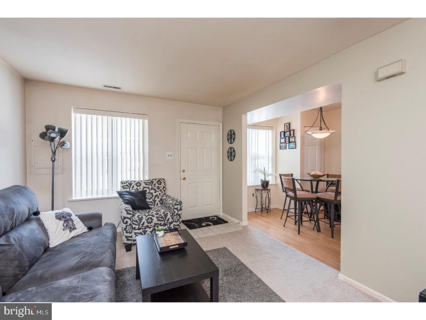 305 Ripka Street, Unit F Philadelphia, PA 19128 - Photo 7 of 25 Living Room