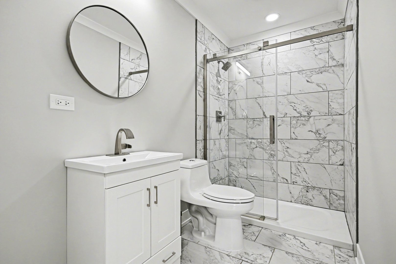 850 Spring Creek Court Elk Grove Village, IL 60007 - Photo 21 of 26 a bathroom with a sink toilet and shower