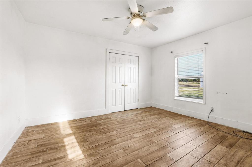 2092 County Road 5010 Blue Ridge, TX 75424 - Photo 16 of 28 a view of an empty room with a window