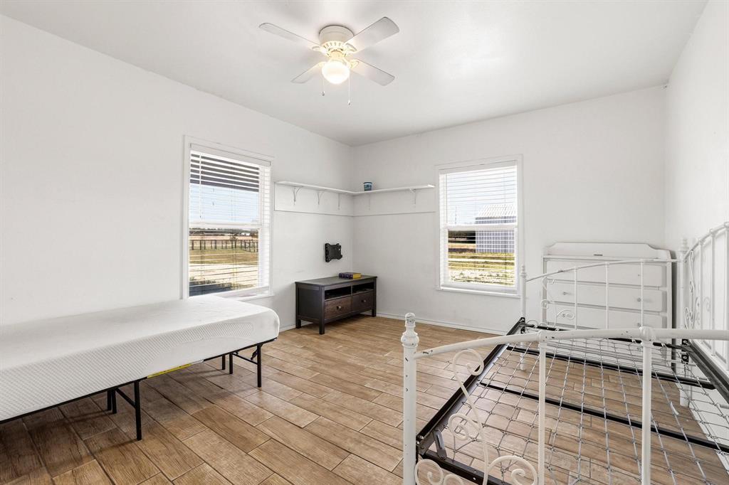 2092 County Road 5010 Blue Ridge, TX 75424 - Photo 18 of 28 a living room with furniture and a window