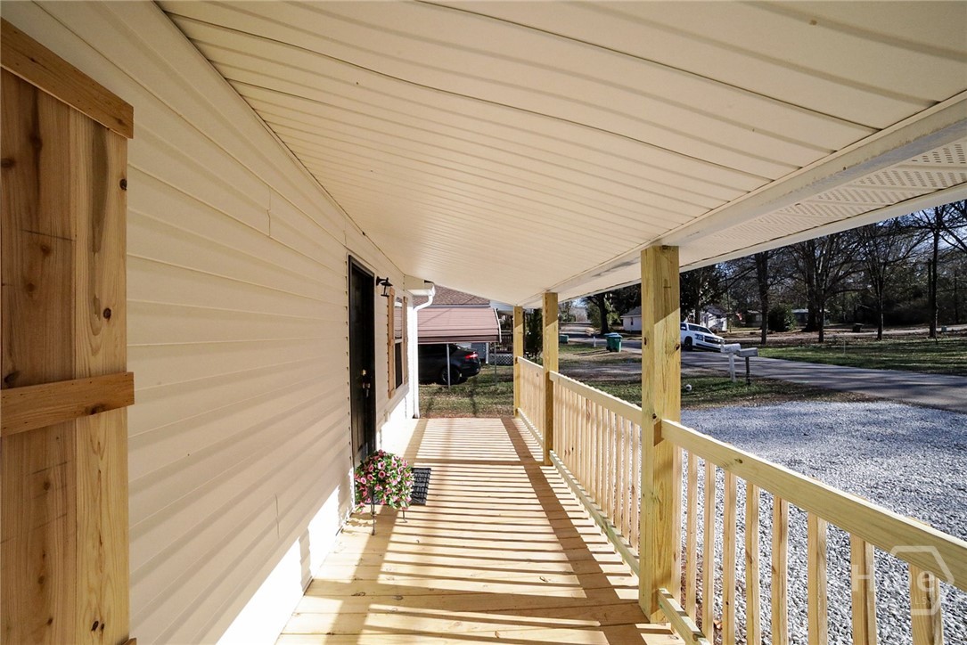 67 Cotton Street Commerce, GA 30529 - Photo 6 of 27