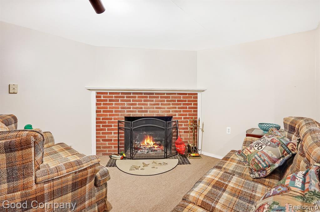 27577 Rackham Drive Lathrup Village, MI 48076 - Photo 24 of 40