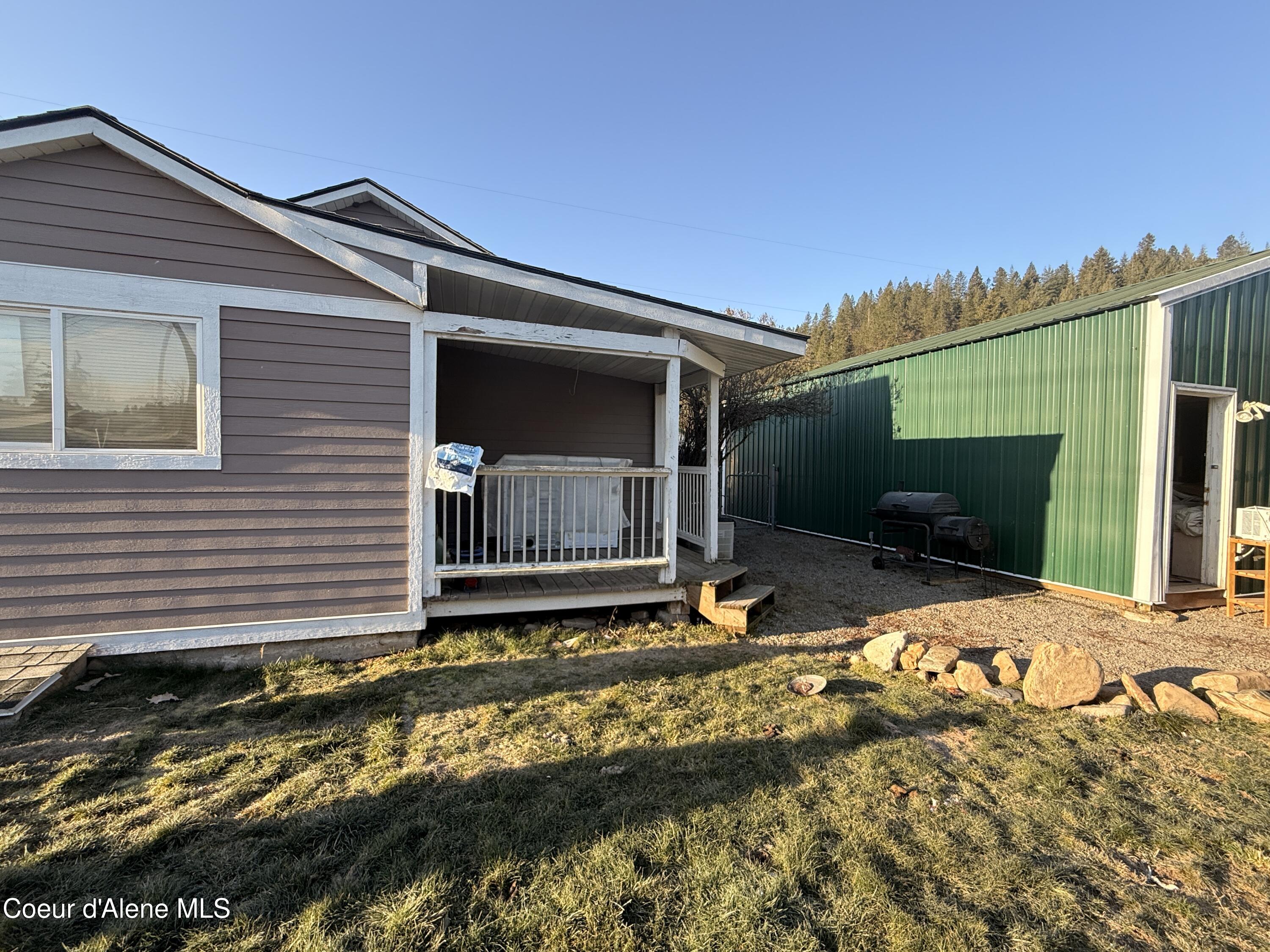 208 6th Street Pinehurst, ID 83850 - Photo 11 of 19 IMG_4115