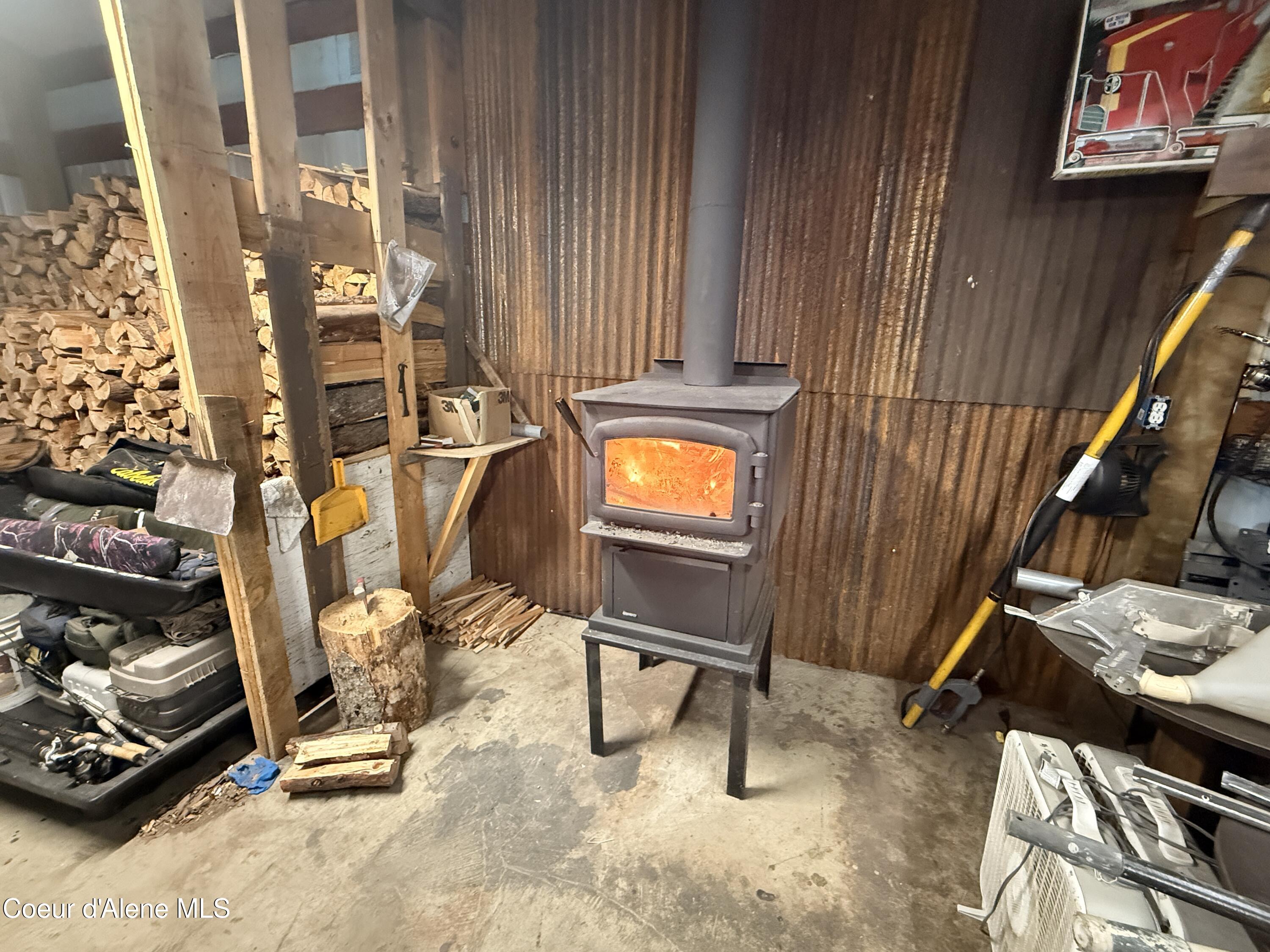 208 6th Street Pinehurst, ID 83850 - Photo 15 of 19 IMG_4119