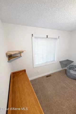 $249,000 | 208 6th Street, Pinehurst, ID 83850