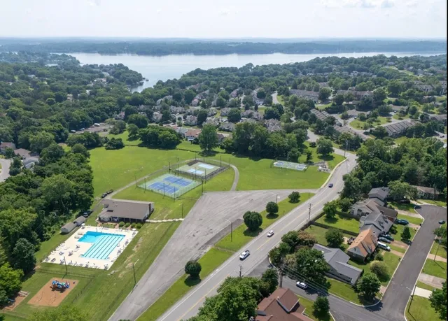 $1,695 | 104 Waterview Drive, Hendersonville, TN 37075