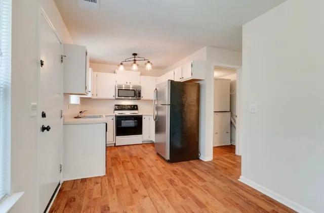 $1,695 | 104 Waterview Drive, Hendersonville, TN 37075