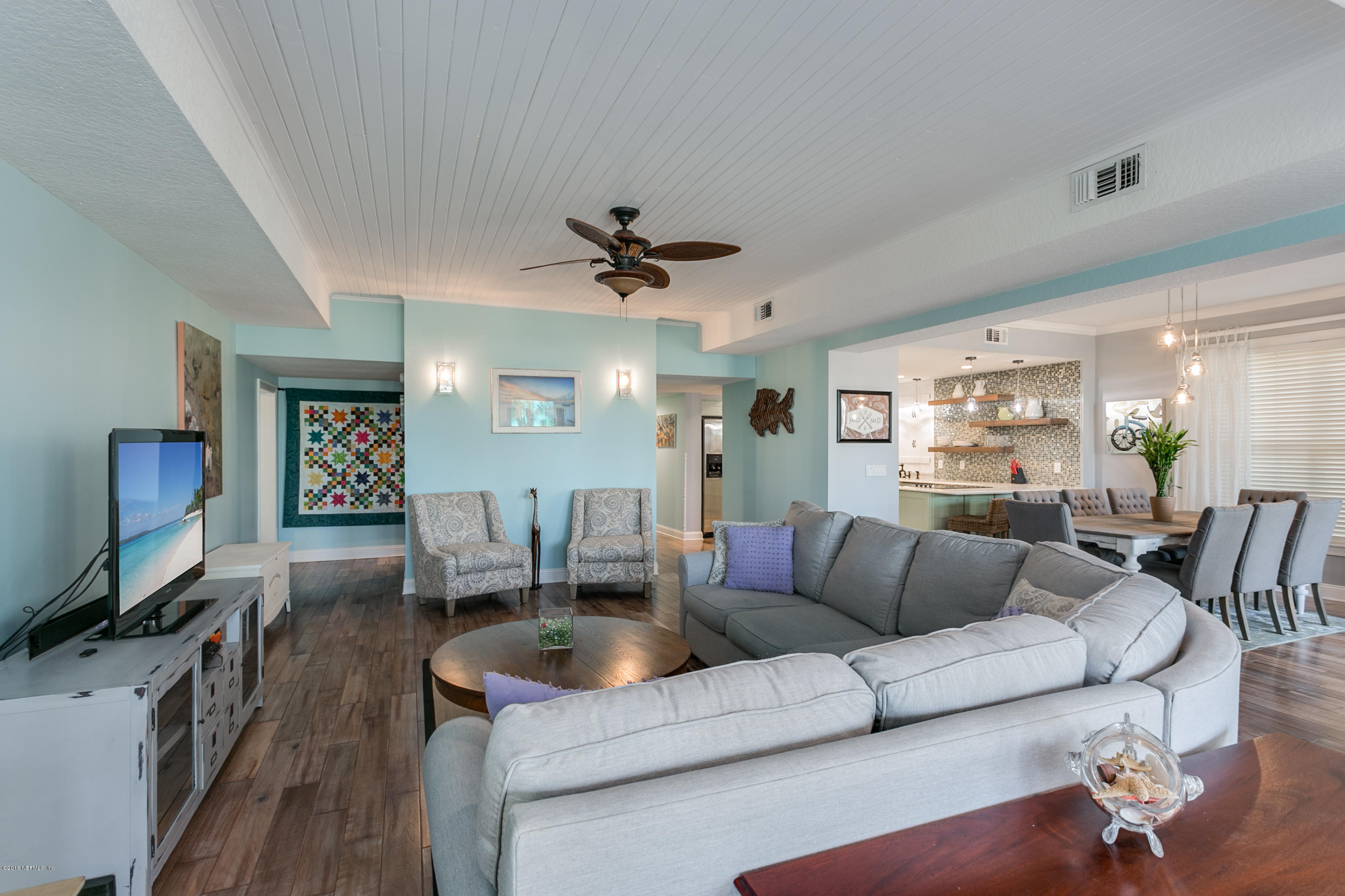 2361 Seminole Road, Unit 2361 Atlantic Beach, FL 32233 - Photo 7 of 26 007_Living Room