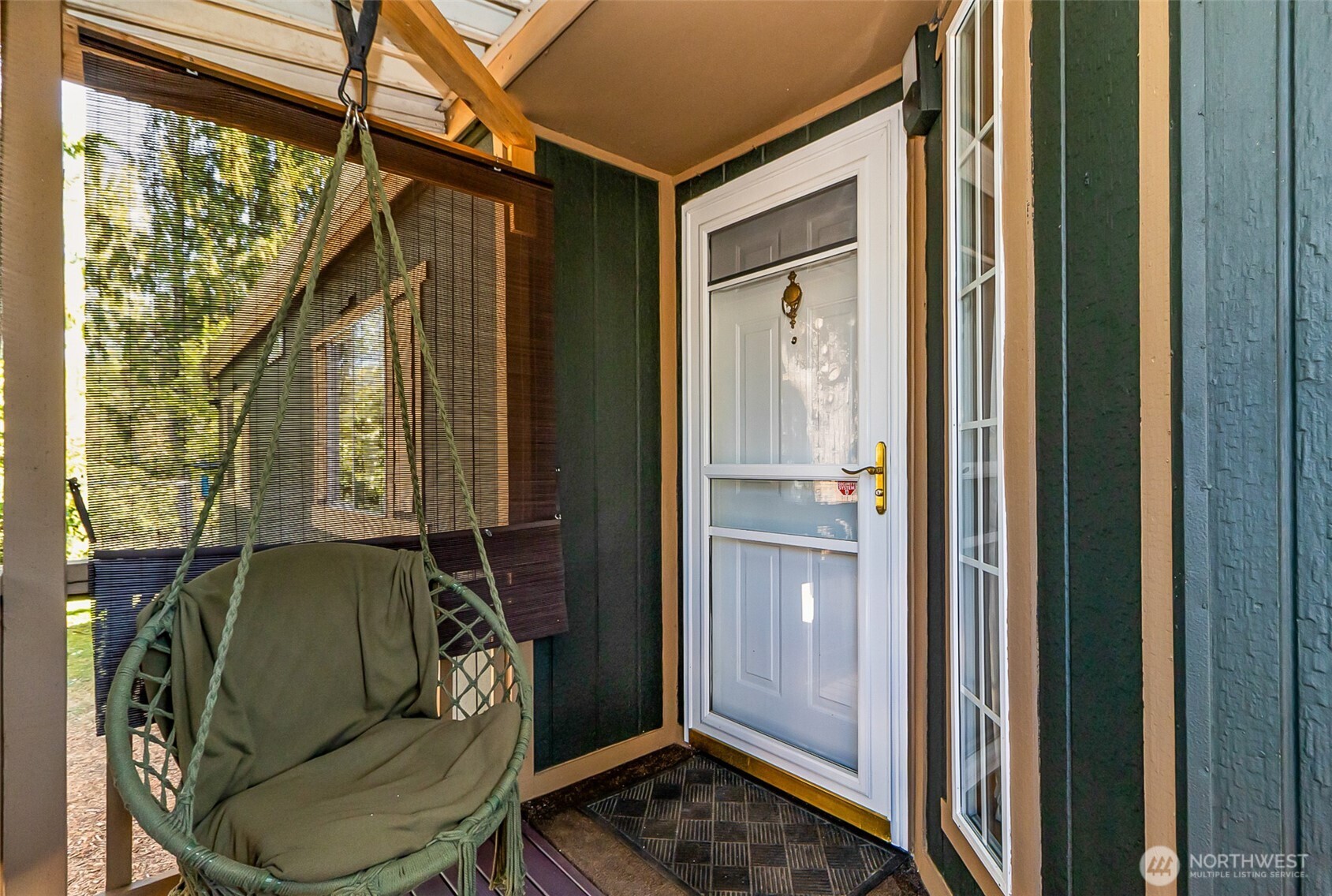 415 Lakeview Road, Unit K4 Lynnwood, WA 98087 - Photo 16 of 19