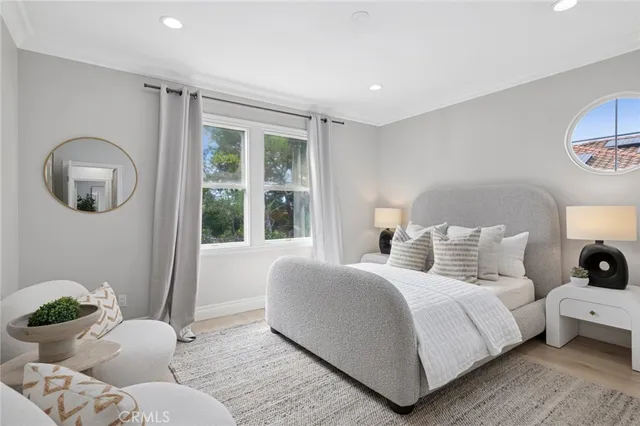 $4,195,000 | 50 Whitehall, Newport Beach, CA 92660