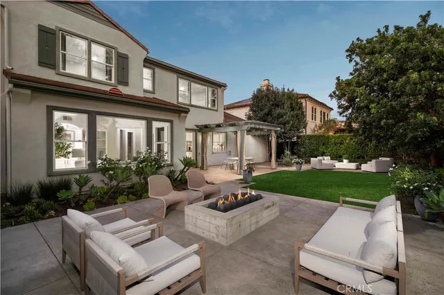 $4,195,000 | 50 Whitehall, Newport Beach, CA 92660