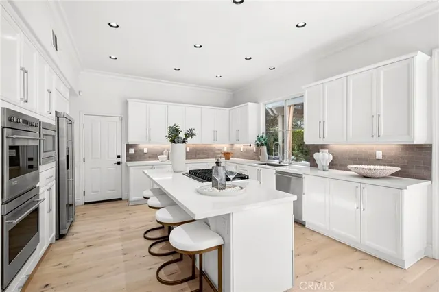 $4,195,000 | 50 Whitehall, Newport Beach, CA 92660