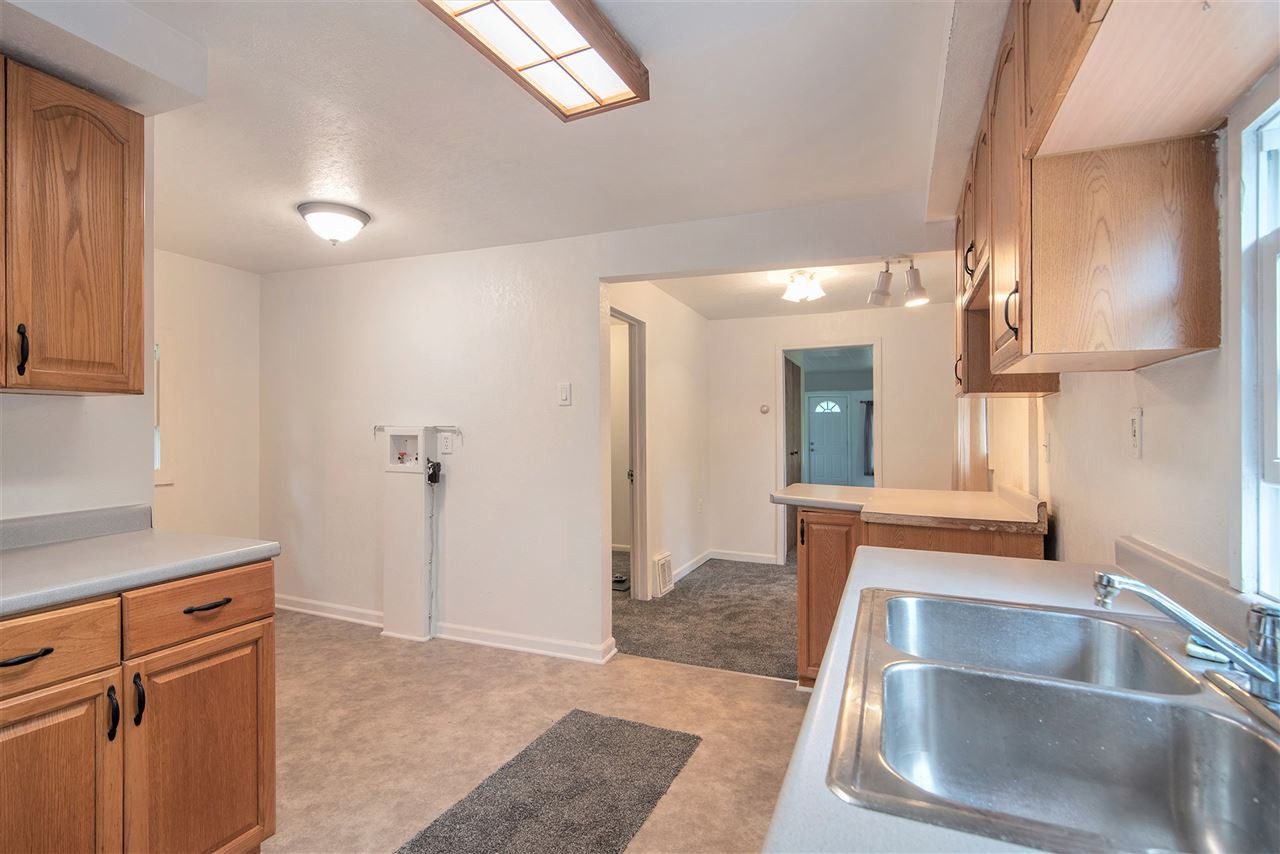 215 South Portage Road Jackson, MI 49201 - Photo 13 of 37 Photo 13