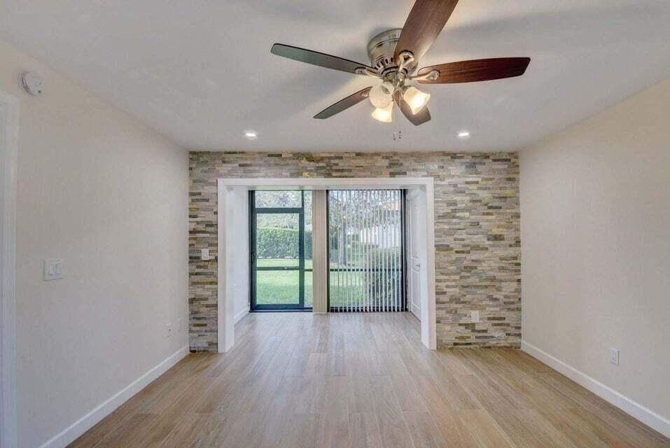 400 Club Circle Boca Raton, FL 33487 - Photo 17 of 47 20201227155428482469000000-o