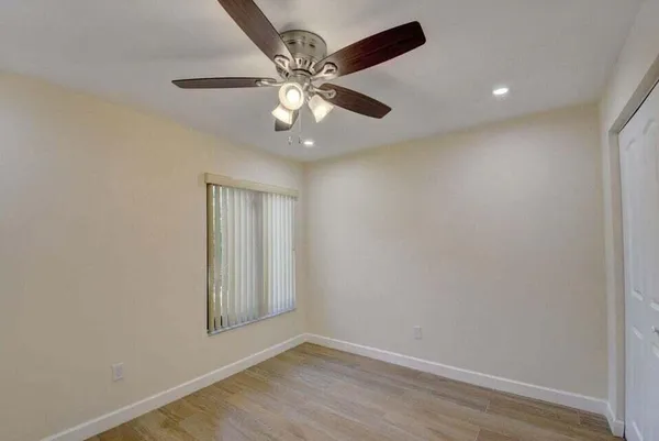 $3,000 | 400 Club Circle, Boca Raton, FL 33487