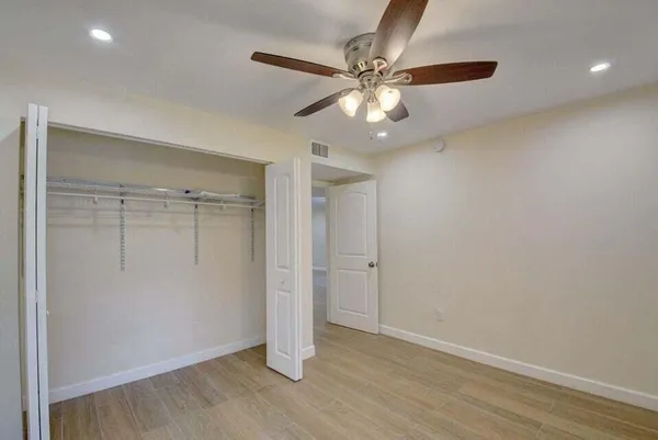 $3,000 | 400 Club Circle, Boca Raton, FL 33487