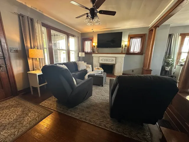 $149,900 | 1120 Broadway Avenue, Mattoon, IL 61938