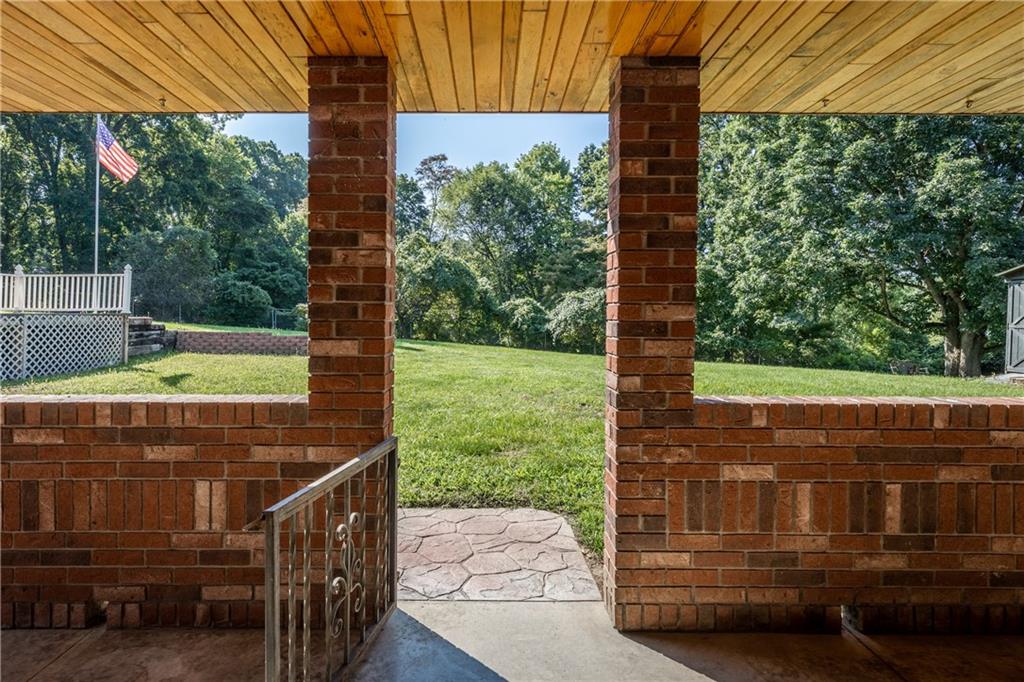 2578 Stroschein Road Monroeville, PA 15146 - Photo 20 of 25 Gallery Image 20