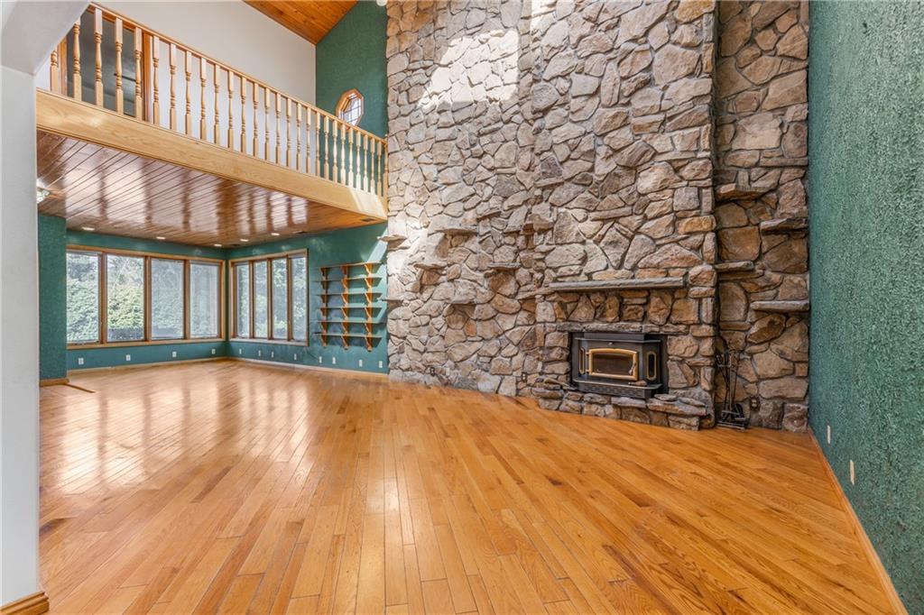 2578 Stroschein Road Monroeville, PA 15146 - Photo 4 of 25 Gallery Image 4