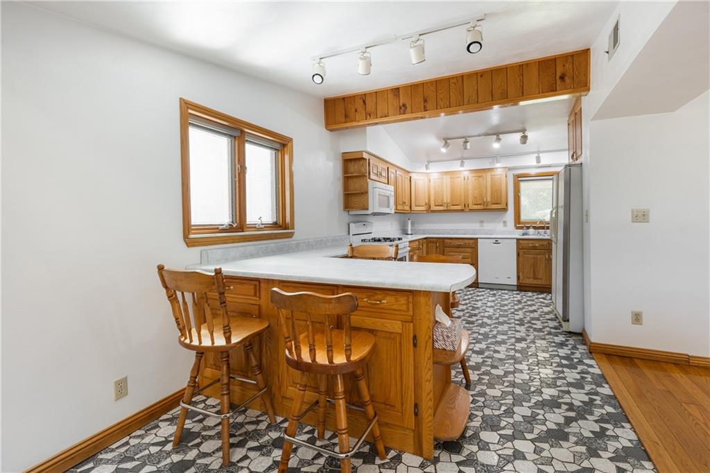 2578 Stroschein Road Monroeville, PA 15146 - Photo 6 of 25 Gallery Image 6