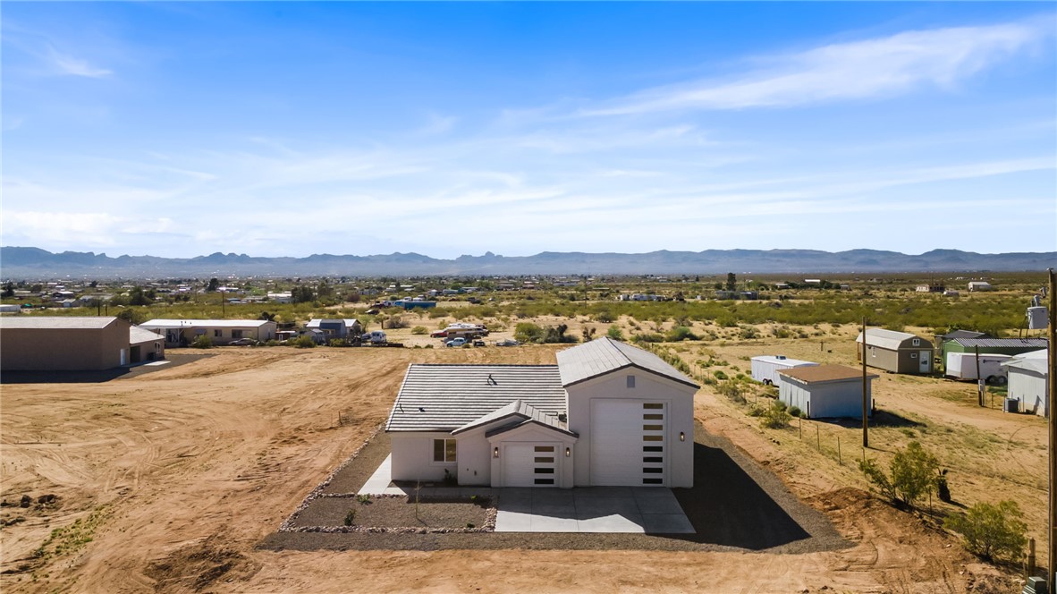 3799 Araby Road Golden Valley, AZ 86413 - Photo 27 of 33 Gallery Image 27