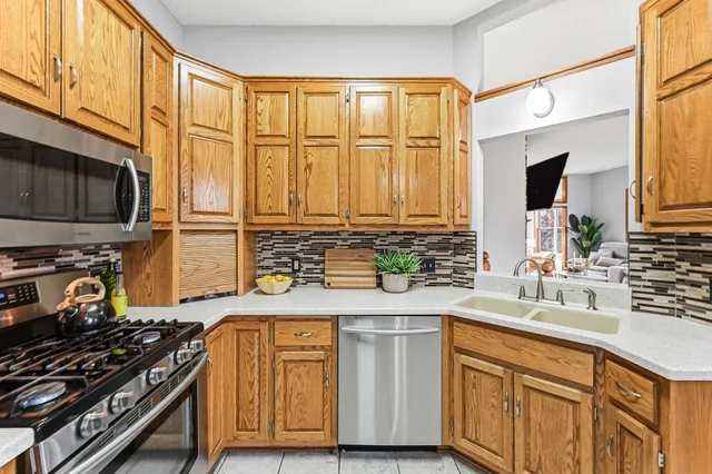 $399,990 | 15025 Everleigh Circle, Rosemount, MN 55068