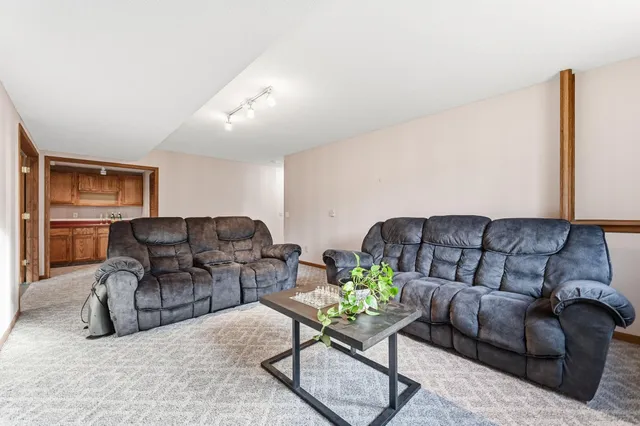 $399,990 | 15025 Everleigh Circle, Rosemount, MN 55068