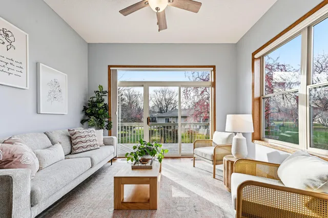 $399,990 | 15025 Everleigh Circle, Rosemount, MN 55068