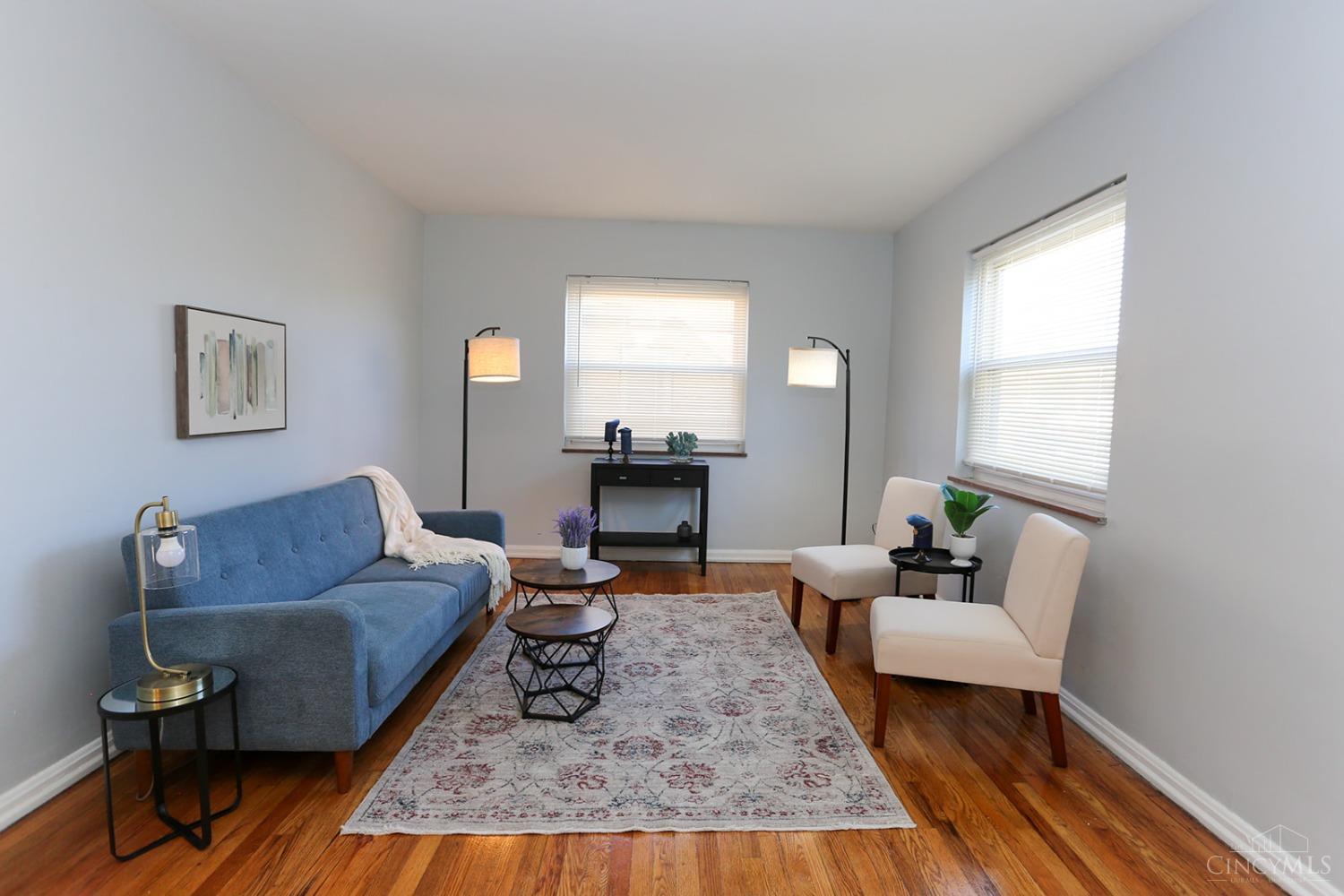 2817 West Galbraith Road Cincinnati, OH 45239 - Photo 5 of 27 Gallery Image 5