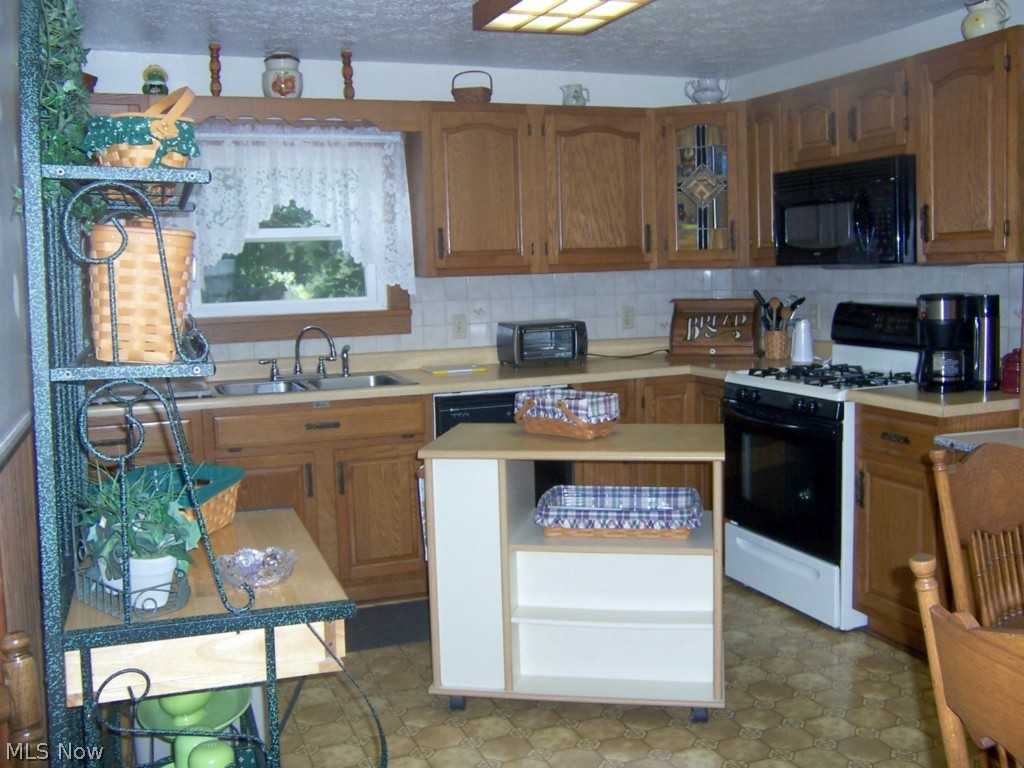 8125 Depot Road Ashtabula, OH 44004 - Photo 10 of 15 Gallery Image 10