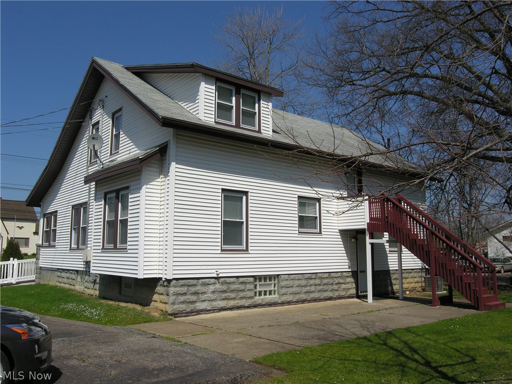 43099 North Ridge Road Elyria, OH 44035 - Photo 2 of 14